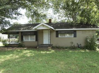 905 Gordon Street Ext, Greenville, SC 29611