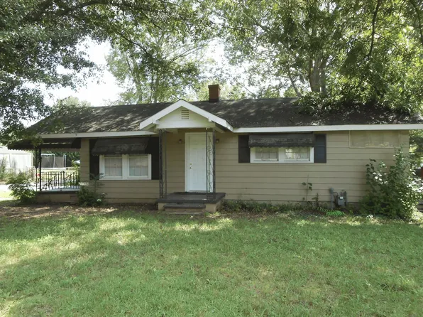 905 Gordon Street Ext, Greenville, SC 29611