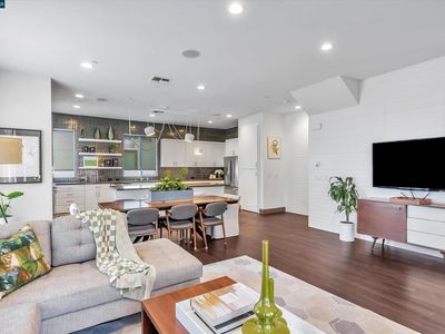 7947 Regional Cmn, Dublin, CA, 94568