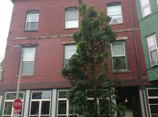 813 E 4th St, South Boston, MA 02127
