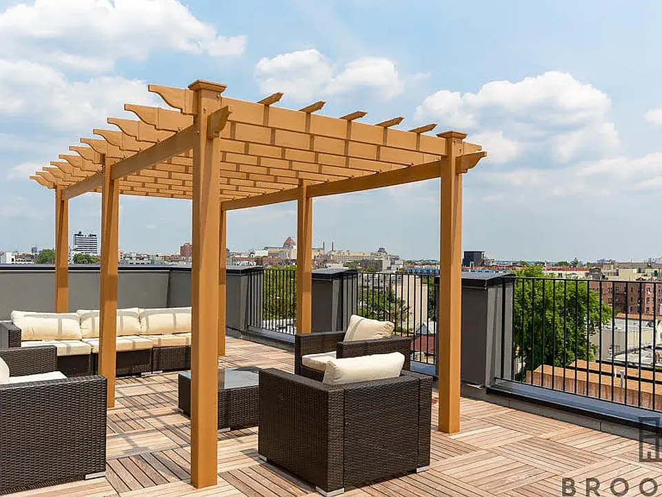 986 Rogers Ave #3D