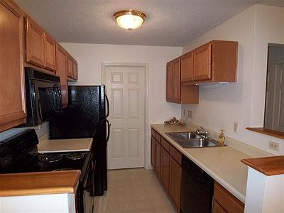 3rd image of 7319 Chatham Ct #9G