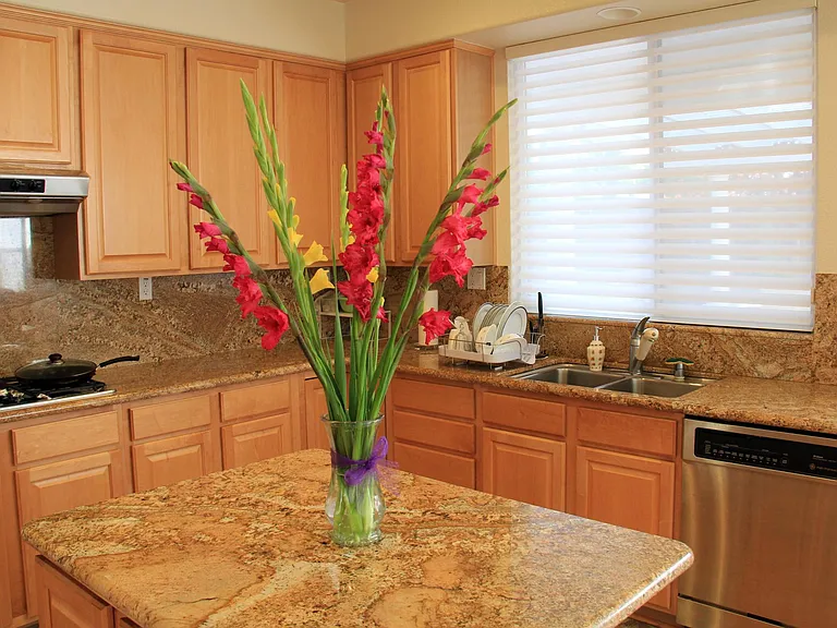 6406 Emperor Ct — Photo 12