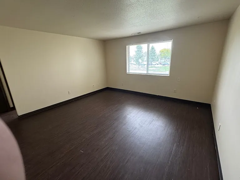 Rocklyn Court Apartments — Photo 16