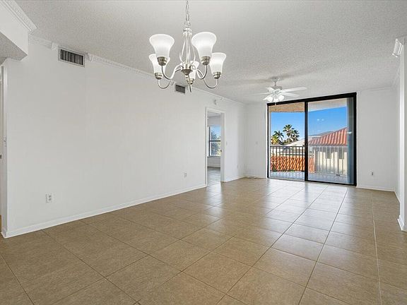 5th image of 896 N Federal Highway #322