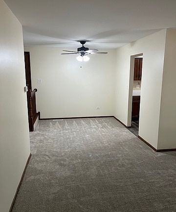 2nd image of 857 Cross Creek Ct Unit 2AA
