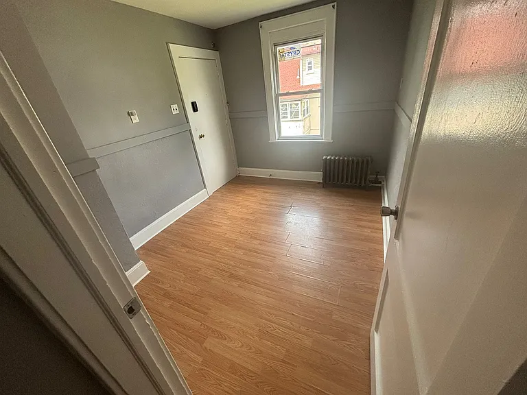 1132 Saint Louis Ave #2R — Photo 13