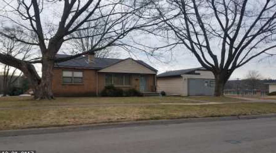 1130 Ogilby Rd, Rockford, IL 61102 Zillow