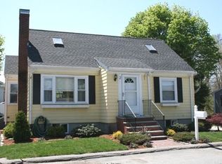 2 2nd St, Wakefield, MA 01880