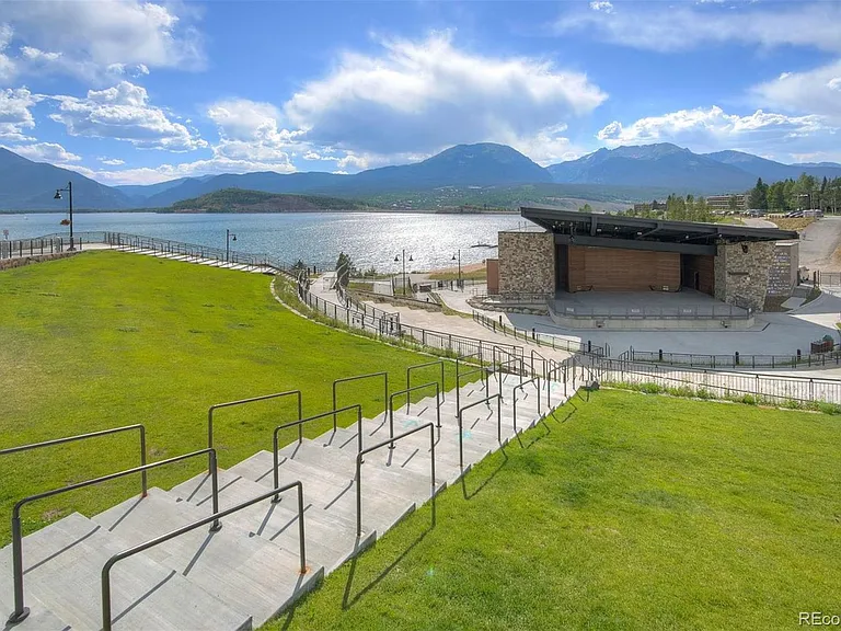 113 Lookout Ridge Dr #113 — Photo 34