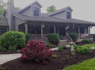 15120 Mill Rd, Fort Wayne, IN 46816