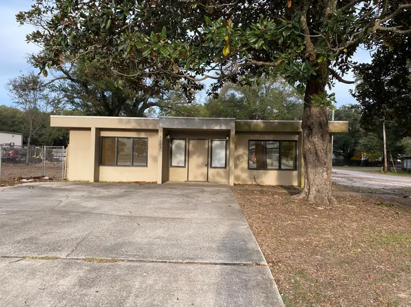 4600 McCoy Dr, Pensacola, FL 32503