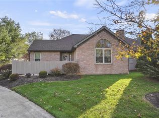 368 Greenbriar Dr, Ravenna, OH 44266