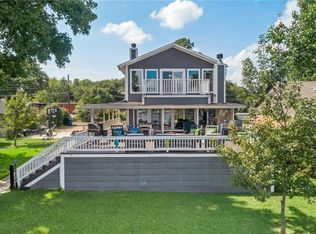 111 Donna Dr, Gun Barrel City, TX 75156