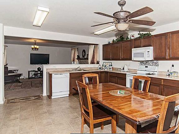 5th image of 441 Elnora Ln