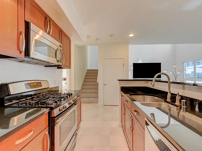 4535 Dean Martin Dr #103 — Photo 2