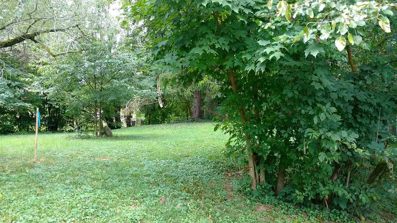 575 E Rhorer Rd photo 1