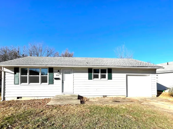 1010 S Murray Ave #1010, Sedalia, MO 65301