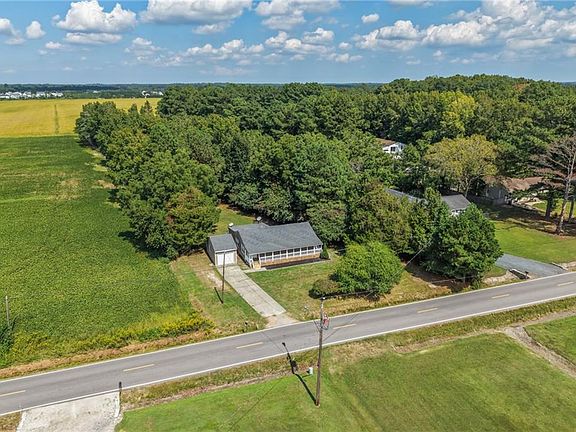 2nd image of 5144 Ballahack Rd