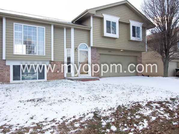 12927 Ogden St, Omaha, NE 68164