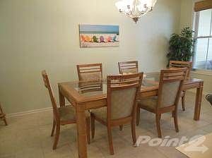 Kitchen Dining Area