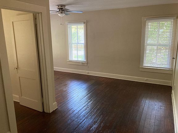 2nd image of 824.5 E University Ave APT 3