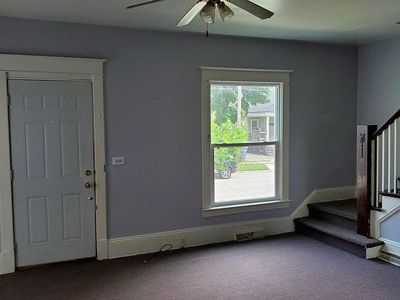 3rd image of 914 Nagold St NW #2