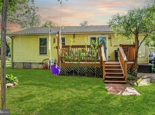 5913 Vine Dr, Mays Landing, NJ 08330