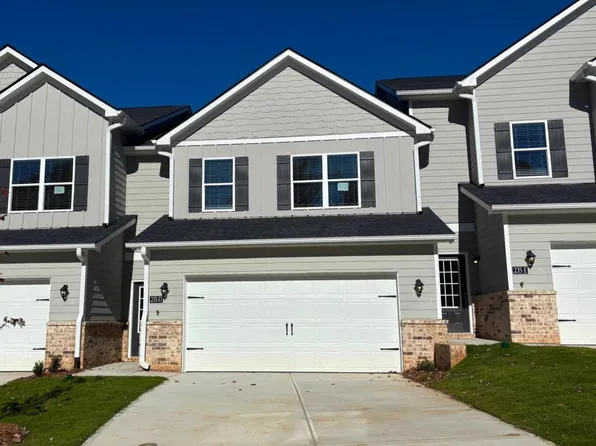 235 Harvest Ridge Ln, Cornelia, GA