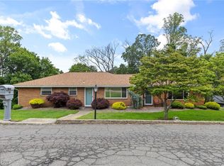 270 White Bell Cir, Wellsburg, WV