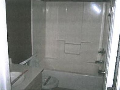 5th image of 104 Indian Pointe Dr
