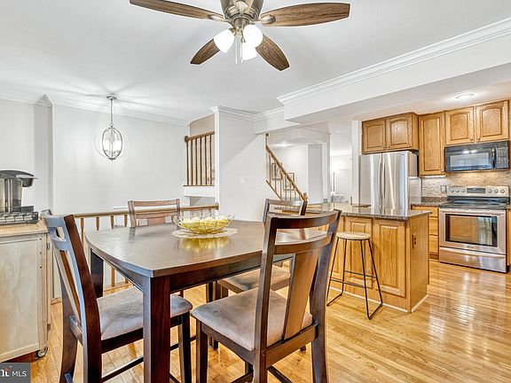 3rd image of 9871 Burke Pond Ct