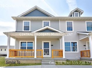 820 Oakmont Pl, Norwalk, IA 50211