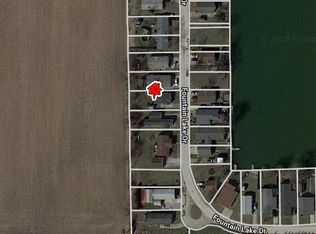 84 Fountain Lake Dr, Greenfield, IN