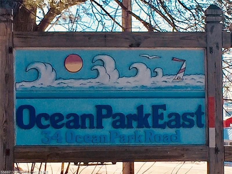 Welcome HOME.  Close to turnpike, retail, recreation and restaurants.  Minutes to the Ocean.