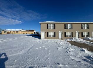 819 Navajo Trl, Warrenton, MO 63383