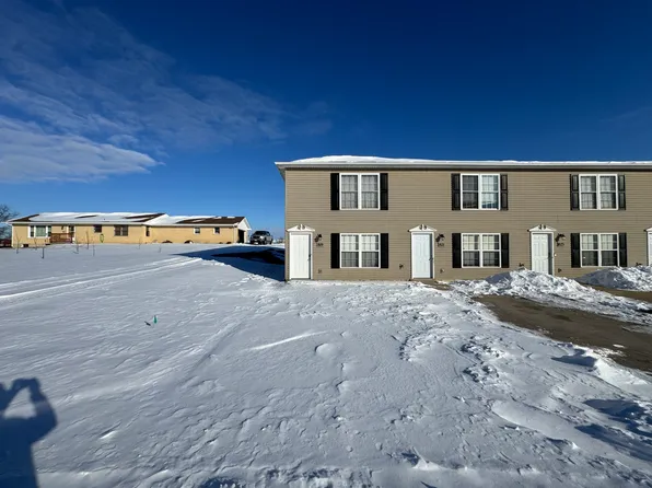 819 Navajo Trl, Warrenton, MO 63383