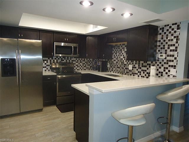 1st image of 4913 Catalina Dr #34