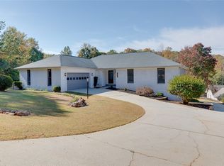 103 Shorecrest Dr, Seneca, SC 29672