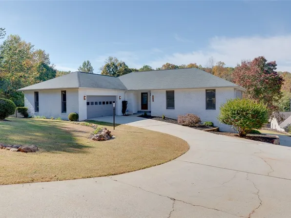 103 Shorecrest Dr, Seneca, SC 29672