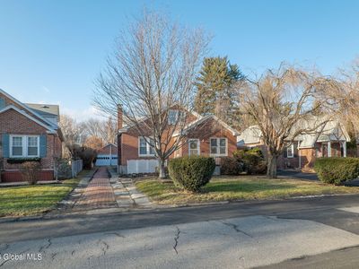 47 Crescent Drive, Albany, NY, 12208