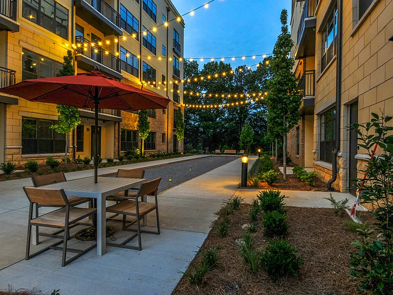 Bell Buckhead West — Photo 30