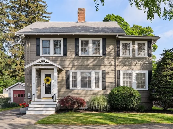 12 Moreland Rd, Quincy, MA 02169