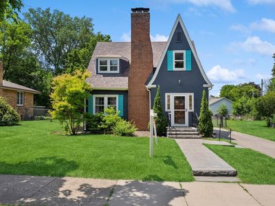 917 Bidwell St, West Saint Paul, MN, 55118