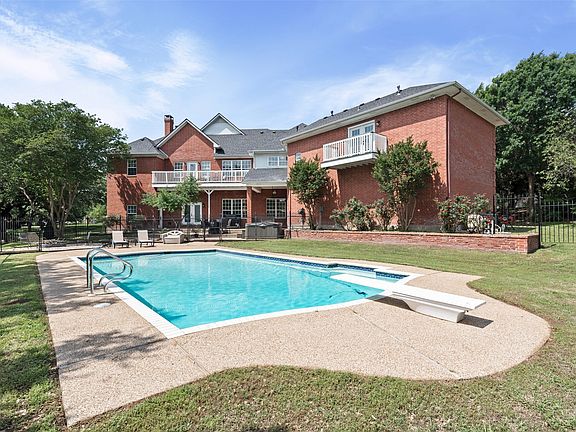 2nd image of 3091 Rockbridge Rd