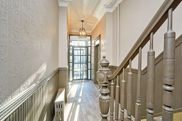 Rented by Bedford Brownstone Realty | media 39