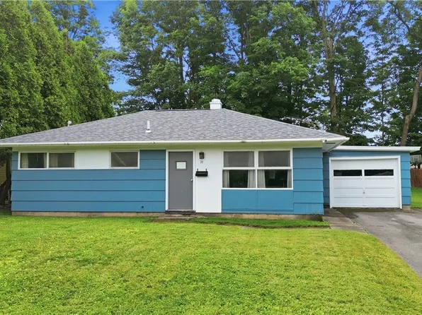 27 Pinecrest Rd, New Hartford, NY 13413