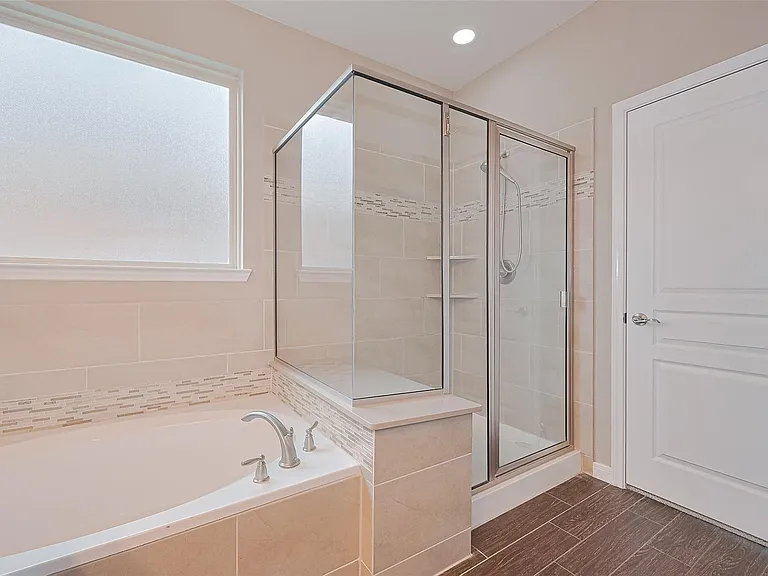 5327 Silver Ledge Dr — Photo 41