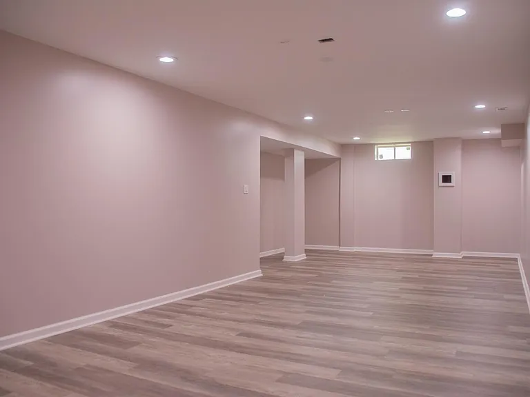10705 Elkington Ln — Photo 21
