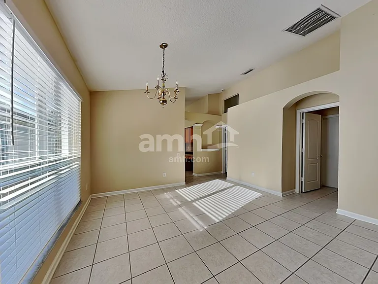 11555 Misty Isle Ln — Photo 5